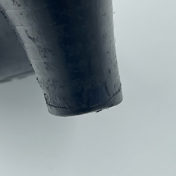 Black Pebbled Leather Faux Stacked Heel Børn Shootie Bootie, Size 7 - Picture 11 of 11